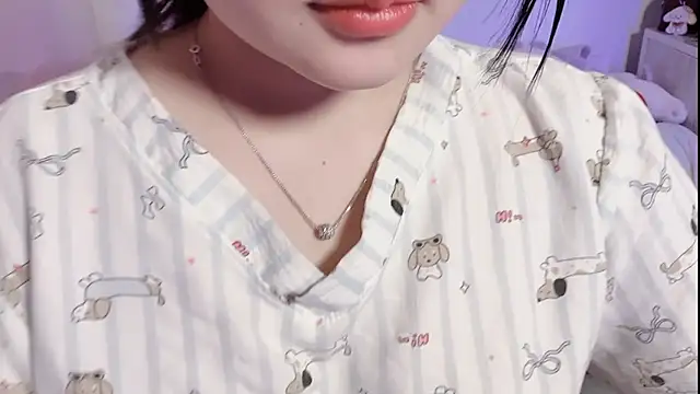 Snapshot of BeChinh_Lee chatting on 04/21/26, 05:28 BeChinh Lee online show from 04/21/26, 05:28
