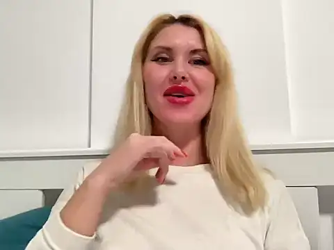 Ilymaris online show from 02/26/26, 05:34