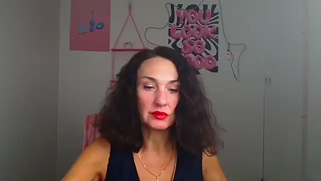 Rosie Rosee online show from 03/18/26, 12:19