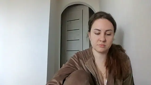 Snapshot of MeadowEyes chatting on 04/29/26, 07:56 MeadowEyes online show from 04/29/26, 07:56