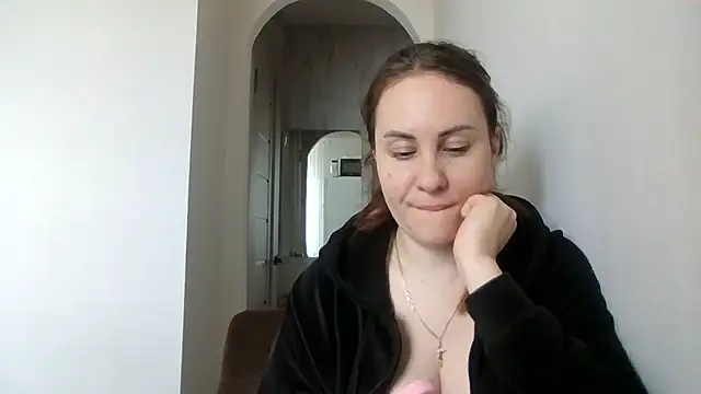 Snapshot of MeadowEyes chatting on 04/30/26, 07:58 MeadowEyes online show from 04/30/26, 07:58