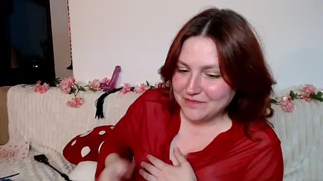 Snapshot of Lilith__moon chatting on 04/16/26, 10:34 Lilith moon online show from 04/16/26, 10:34