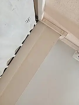 Jmmclr online show from 10/21/25, 08:31