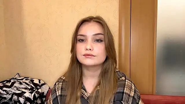 WillowSturiaIe online show from 10/14/25, 11:22