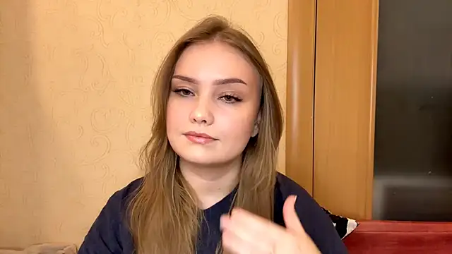 WillowSturiaIe online show from 10/23/25, 10:36