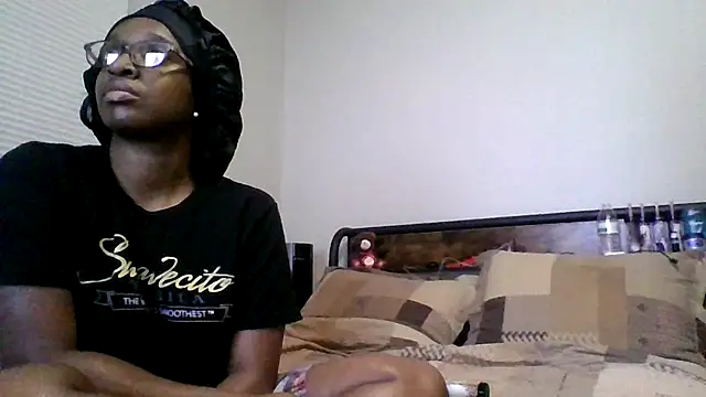 Snapshot of dezzidavill chatting on 02/12/26, 01:22 dezzidavill online show from 02/12/26, 01:22