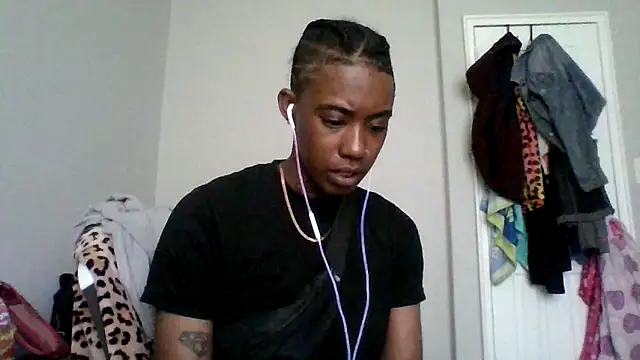 dezzidavill online show from 05/12/26, 03:20