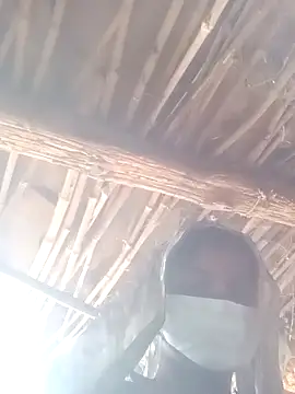 Snapshot of nainshilodhi28 chatting on 10/11/25, 08:57 nainshilodhi28 online show from 10/11/25, 08:57