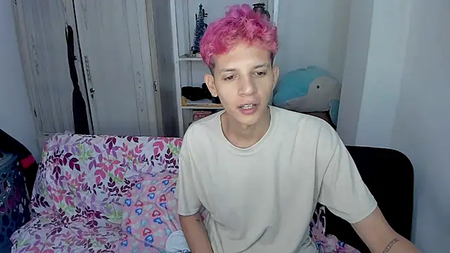 tylernova online show from 12/21/25, 04:36