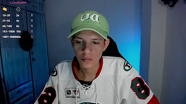 tylernova online show from 03/23/26, 03:21