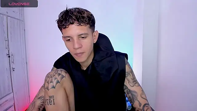 tylernova online show from 04/29/26, 03:43