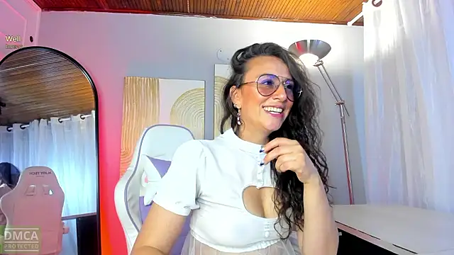 indigo wild  online show from 02/03/26, 02:21