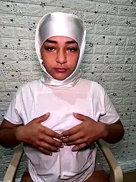 CelestSkyy online show from 10/30/25, 06:19