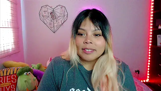 EllieMoonX online show from 02/18/26, 09:55