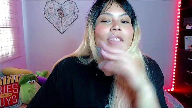 EllieMoonX online show from 02/27/26, 09:04