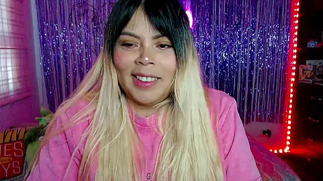 EllieMoonX online show from 03/20/26, 10:47