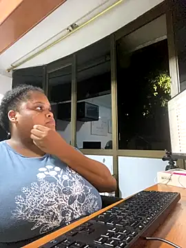 gabrielabrunette69 online show from 10/30/25, 06:15