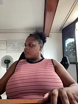 gabrielabrunette69 online show from 12/19/25, 09:33