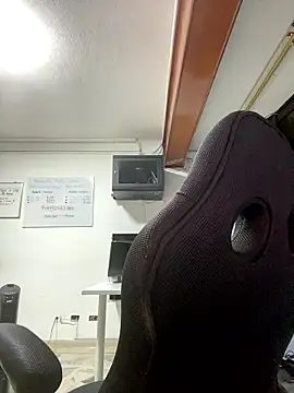 gabrielabrunette69 online show from 01/08/26, 12:57