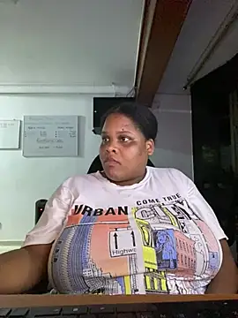 gabrielabrunette69 online show from 01/15/26, 12:04