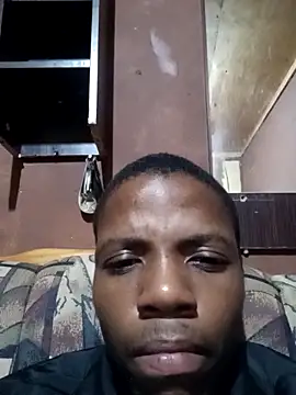 Snapshot of ndodayochansi chatting on 10/30/25, 01:18 ndodayochansi online show from 10/30/25, 01:18