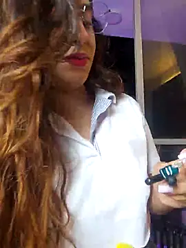 Meganthomson online show from 03/09/26, 02:48