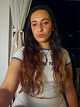 Meganthomson online show from 04/28/26, 01:15