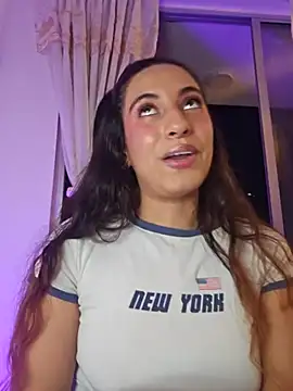 Meganthomson online show from 04/28/26, 02:27