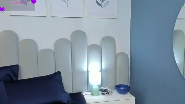 luly dreams online show from 04/09/26, 08:42