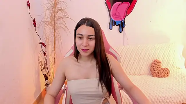 EmmaMyers1 online show from 11/09/25, 12:09