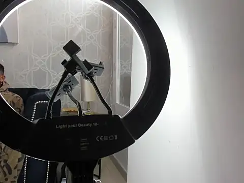 MorenitoDigno online show from 11/03/25, 06:53