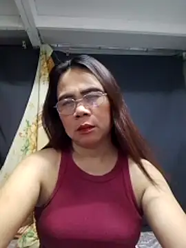 Snapshot of erma_joy chatting on 04/25/26, 12:13 erma joy online show from 04/25/26, 12:13