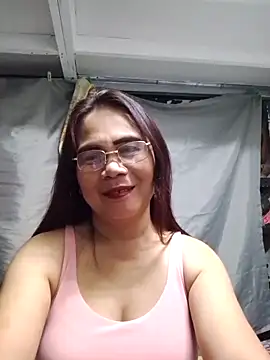 Snapshot of erma_joy chatting on 05/07/26, 11:37 erma joy online show from 05/07/26, 11:37