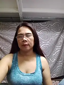 Snapshot of erma_joy chatting on 06/01/26, 10:28 erma joy online show from 06/01/26, 10:28