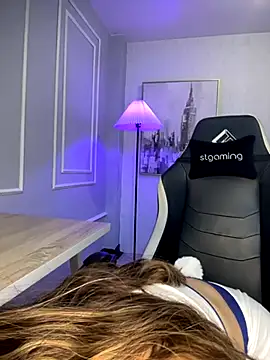 HoneyMollyX online show from 10/26/25, 01:06