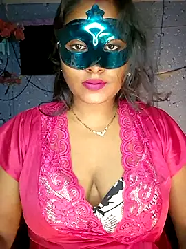 Snapshot of Sweet-Maddlina chatting on 07/26/26, 11:00 Sweet-Maddlina online show from 07/26/26, 11:00