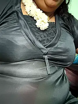 sweetrevathi online show from 10/16/25, 04:08