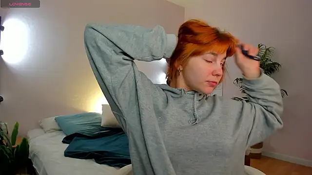 Rene Shine online show from 03/07/26, 05:21