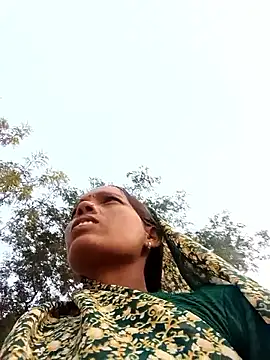 Cutsedi3 online show from 11/15/25, 10:56