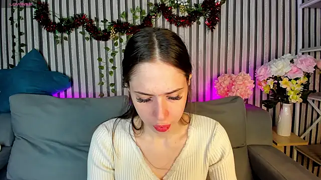 Lana Stones online show from 01/13/26, 12:27