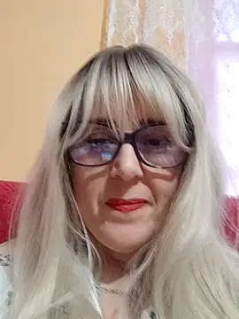 Amelialove42 online show from 11/02/25, 01:24