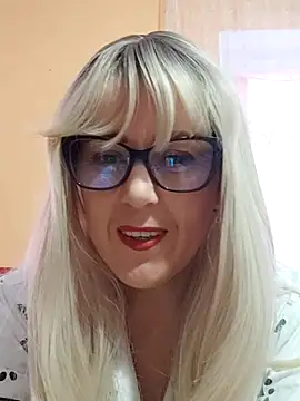 Amelialove42 online show from 11/12/25, 08:48