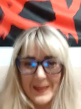 Amelialove42 online show from 11/25/25, 07:47