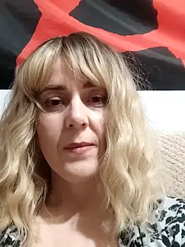 Amelialove42 online show from 02/11/26, 05:40