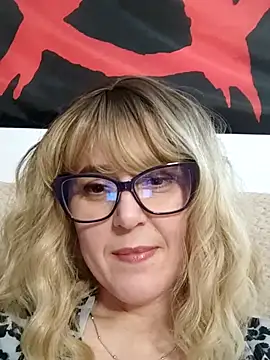 Amelialove42 online show from 02/13/26, 07:21