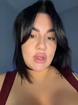 SwittieKendra online show from 11/18/25, 06:51