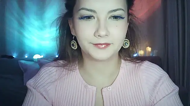 MoodieMira online show from 02/23/26, 05:10