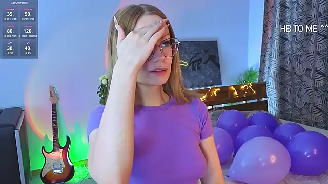 Snapshot of Edlin_gail chatting on 11/15/25, 01:25 Edlin gail online show from 11/15/25, 01:25