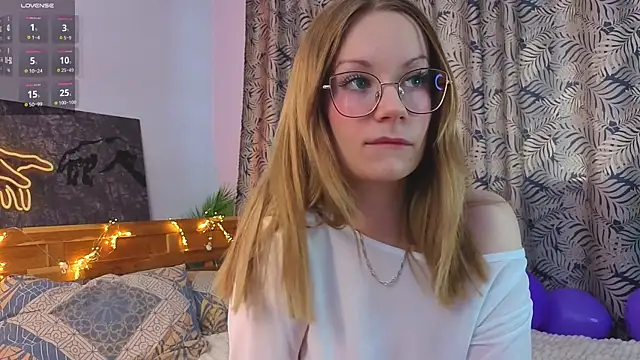 Snapshot of Edlin_gail chatting on 11/23/25, 06:02 Edlin gail online show from 11/23/25, 06:02