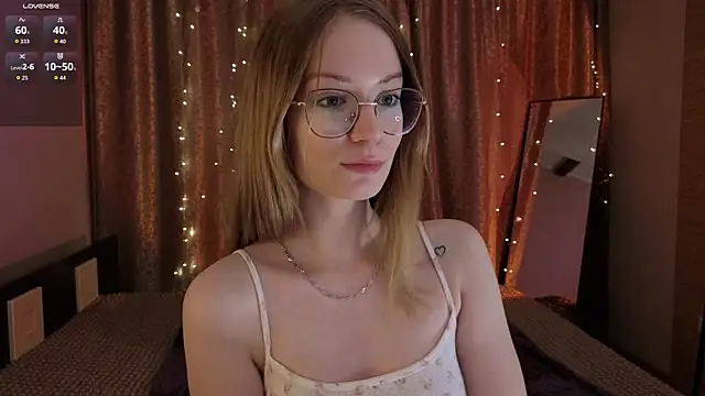 Snapshot of Edlin_gail chatting on 01/10/26, 03:58 Edlin gail online show from 01/10/26, 03:58